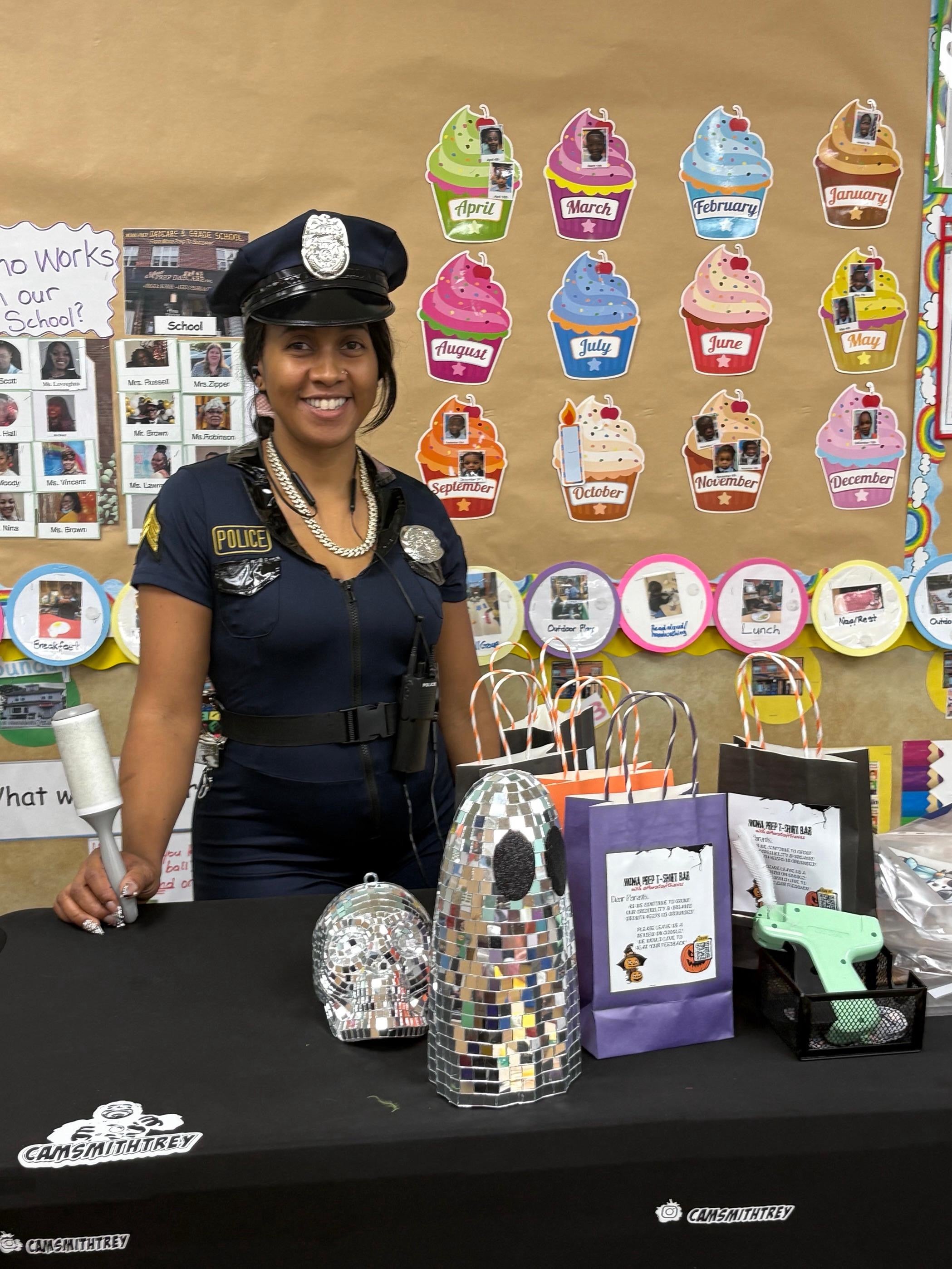 The Creative Tee Co. Kids T-shirt Bar