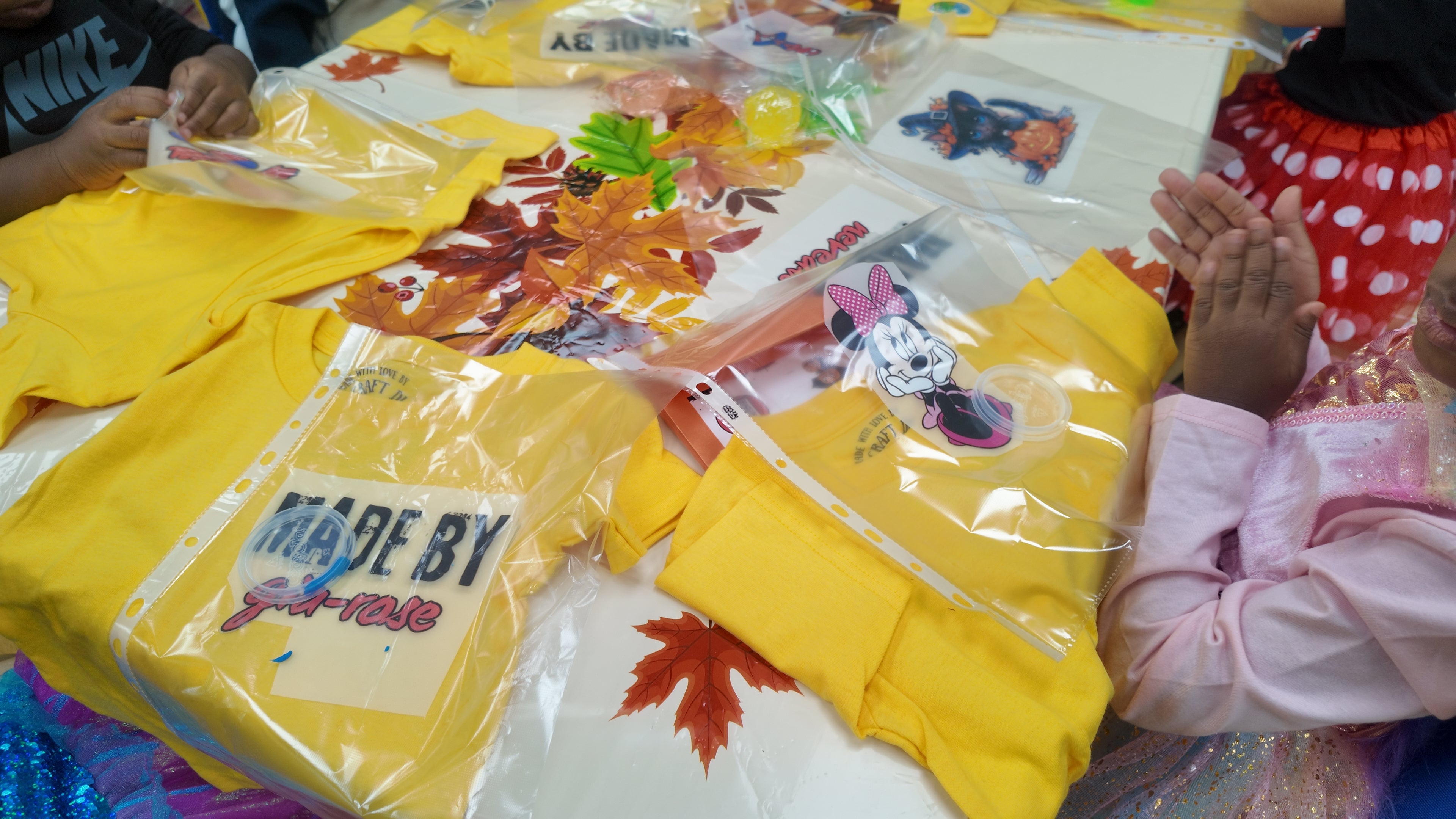 The Creative Tee Co. Kids T-shirt Bar