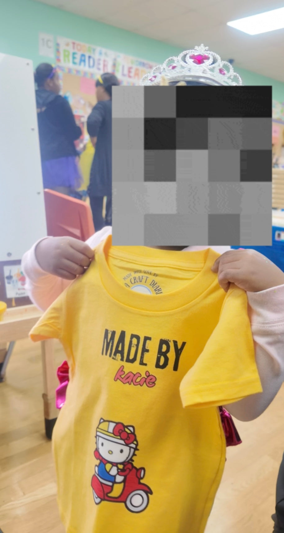 The Creative Tee Co. Kids T-shirt Bar