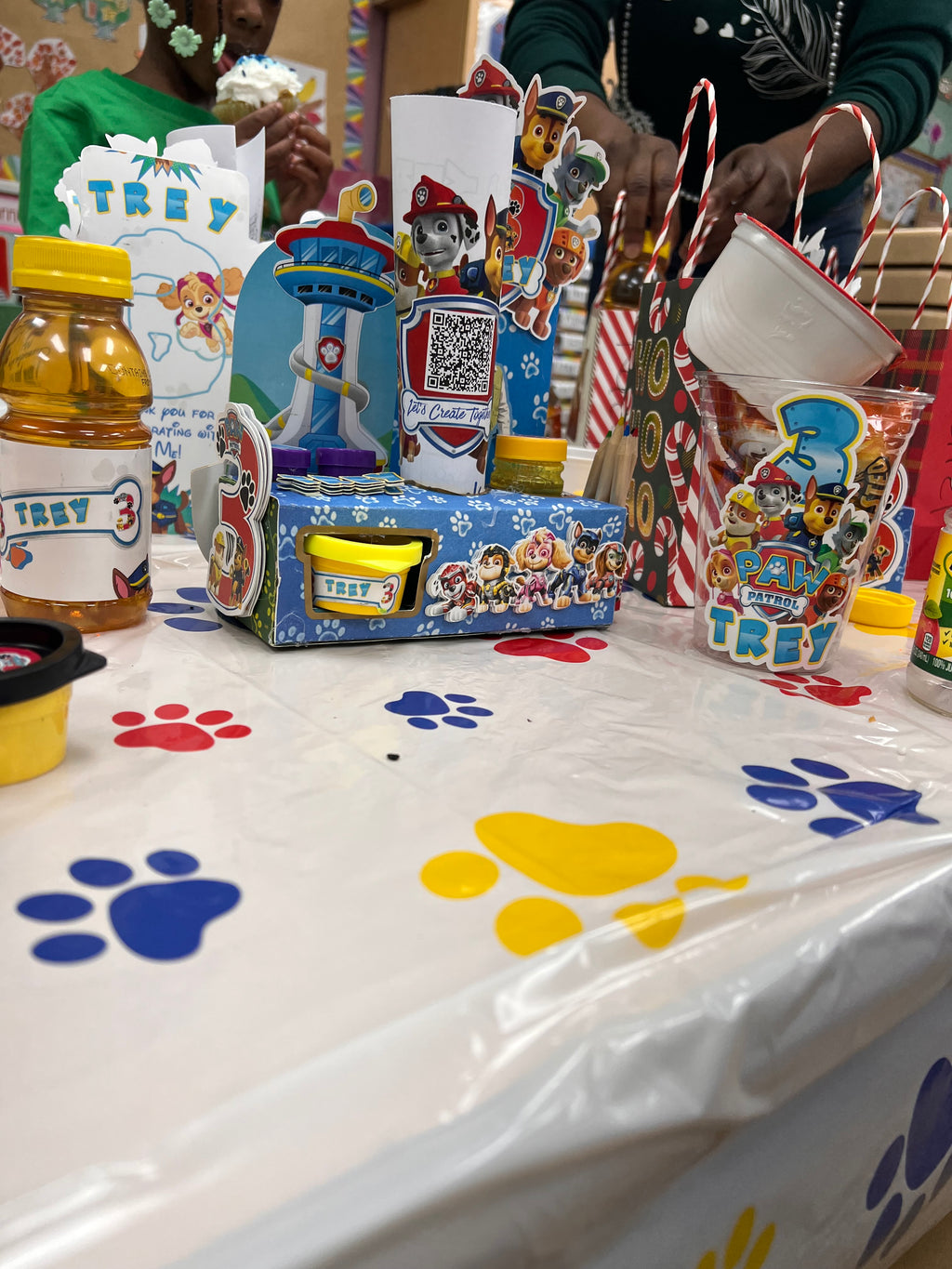 PAWPATROL Chase Activity Box DOWNLOADABLE CAMEO SILHOUETTE Template