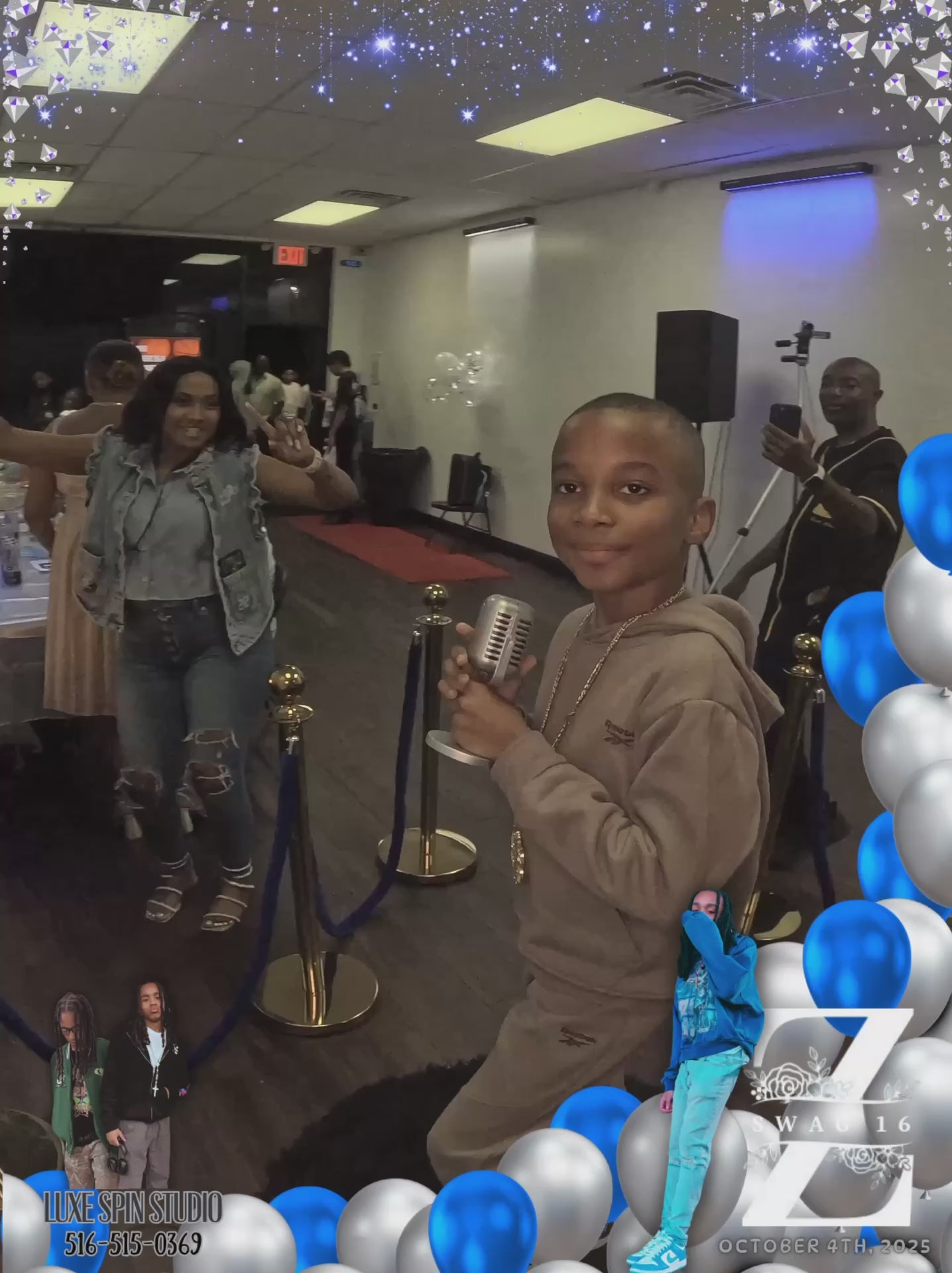 360 Spinning Photo Booth