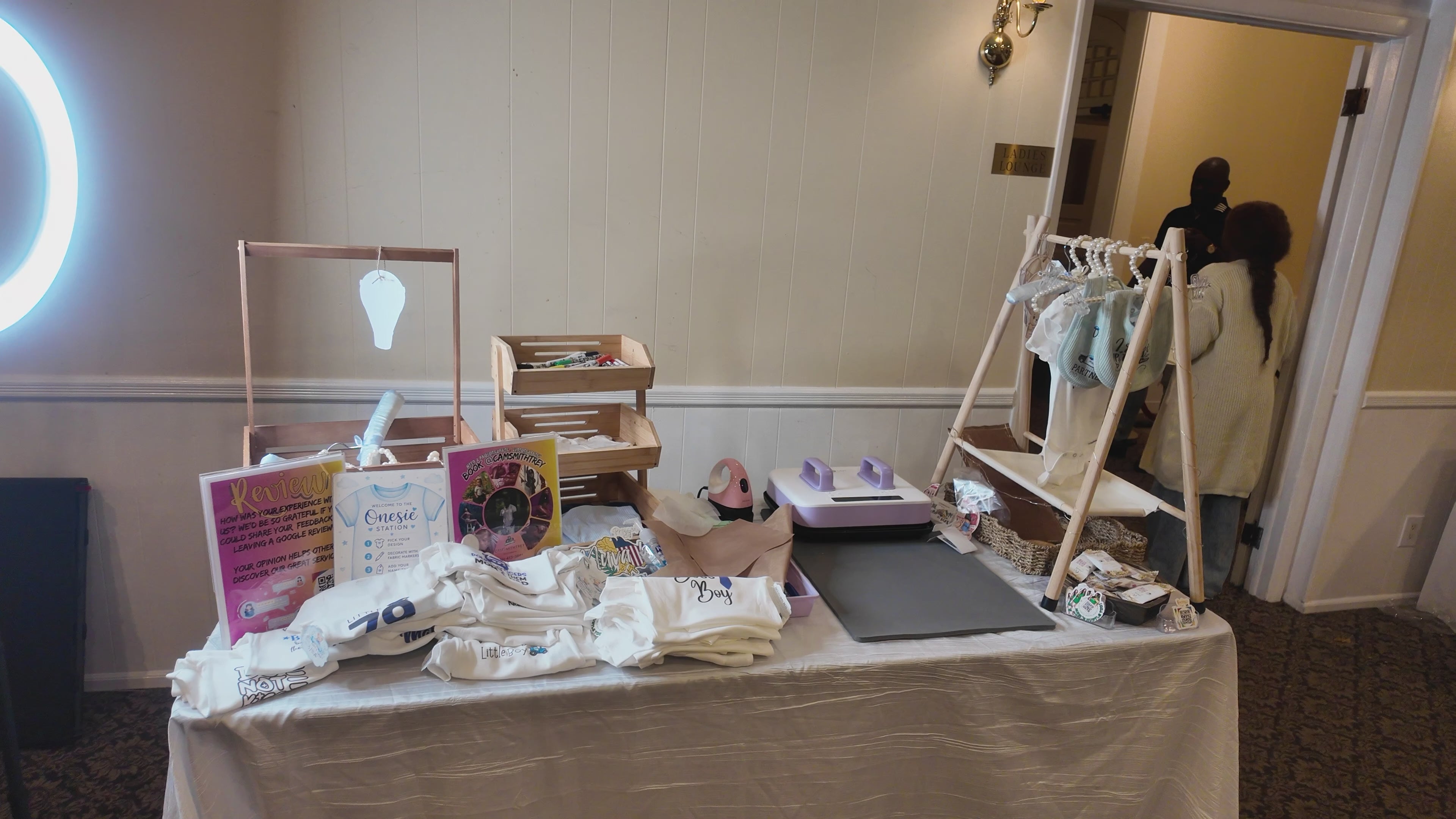 The Creative Co. Onsie Bar